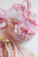 Load image into Gallery viewer, Holiday Tassel &amp; Pom Set