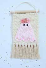 Load image into Gallery viewer, Mini Boho Ghostie