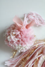 Load image into Gallery viewer, Heart Tassel &amp; Pom Set