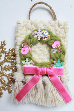 Load image into Gallery viewer, Wreath Ornament
