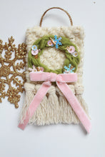 Load image into Gallery viewer, Wreath Ornament